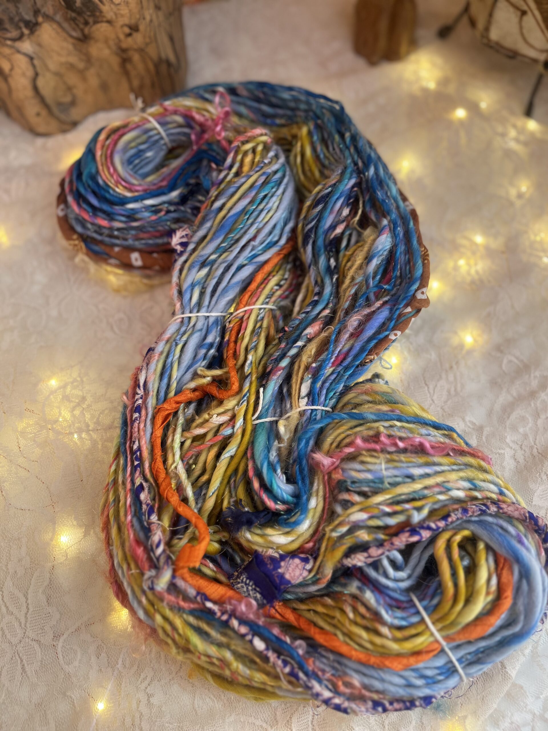 SINGLE PLY - CHUNKY ART YARN 185g/112m | Fantasy Skies Series